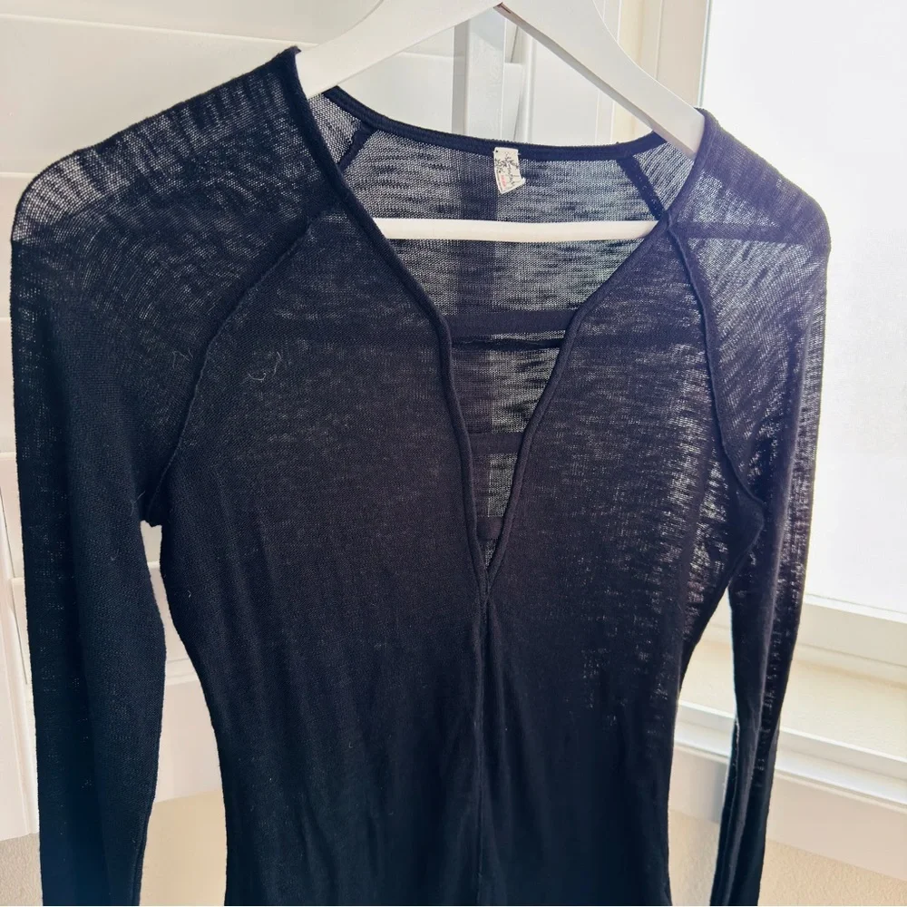 Freepeople. Intimately free. Size S. Sheer full sleeve with curved hem. NWOT - Picture 5 of 14